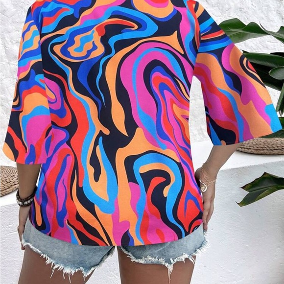 Modern print top, never worn, no tags - Picture 4 of 5